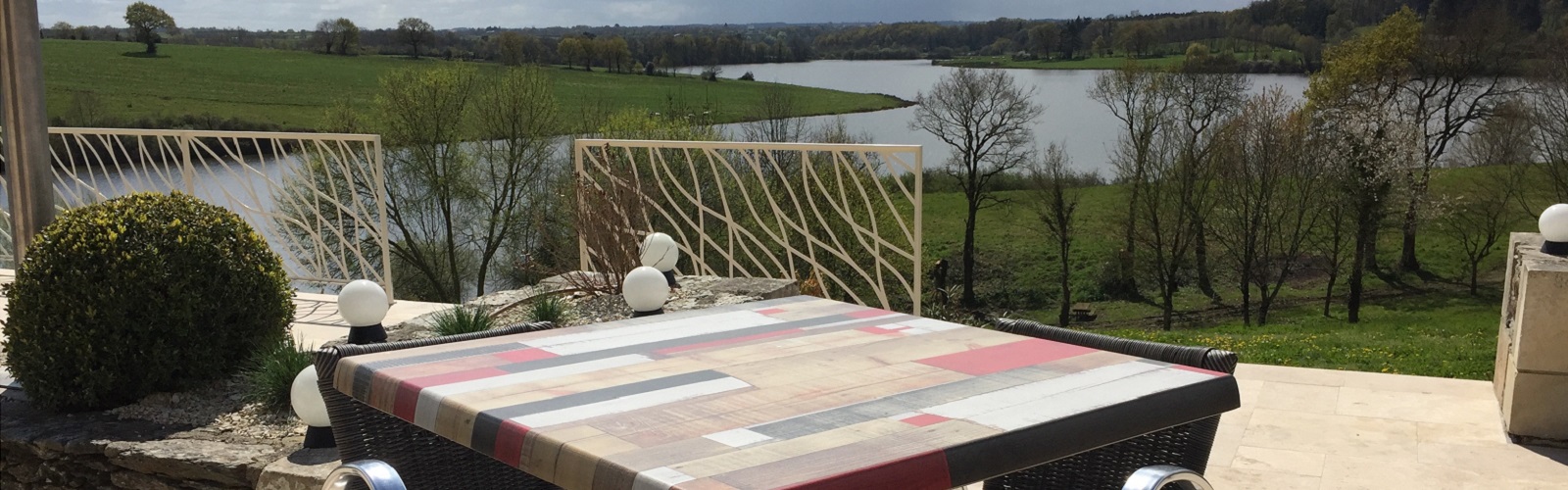 Terrasse du restaurant La Morlière à Sigournais